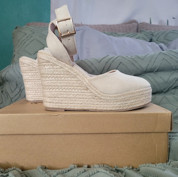 Shein raffia wedges- 5 - Picture 2 of 5